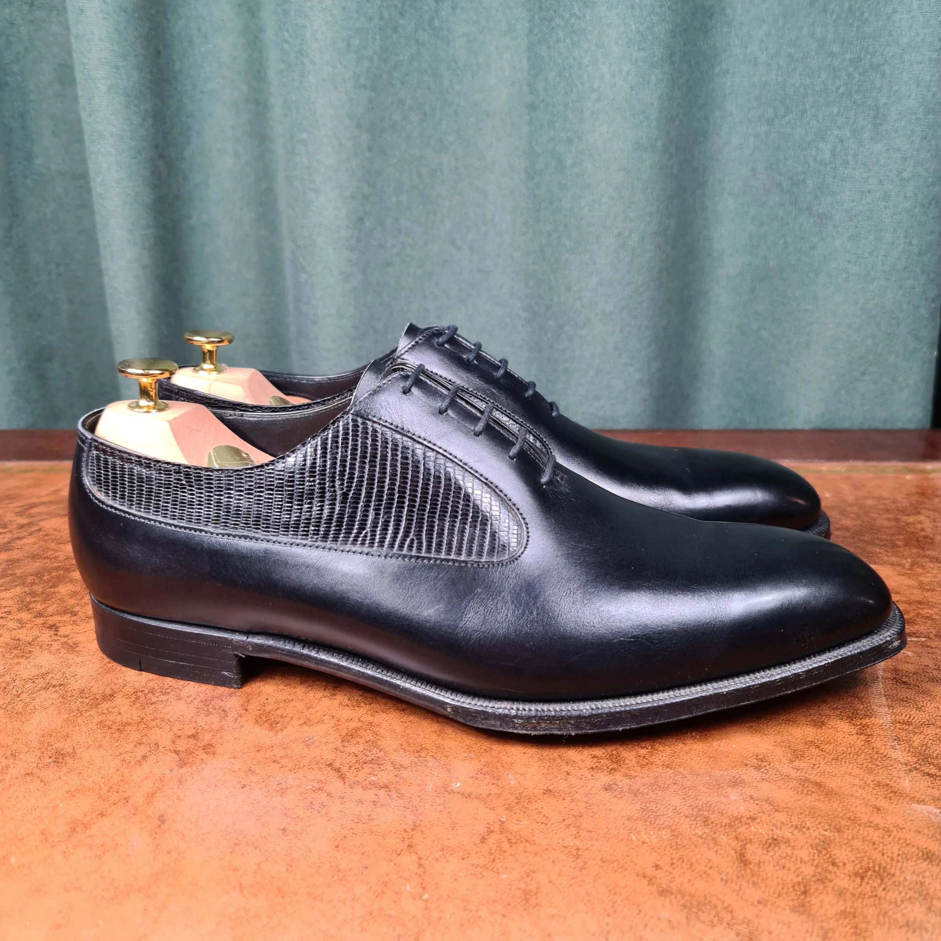 Balmuir Black Calf & Lizard (10E) Crockett & Jones