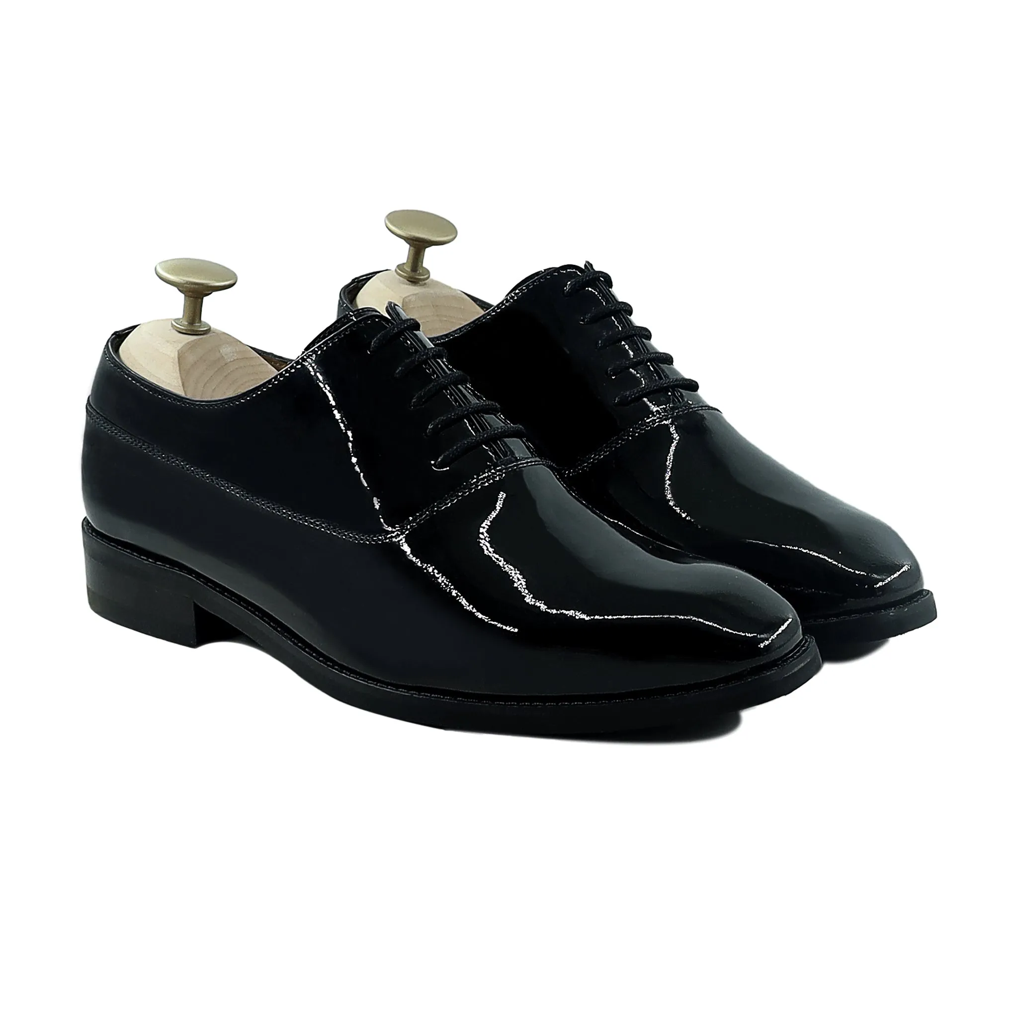 Carisa - Men's Black Patent Leather Oxford Shoe