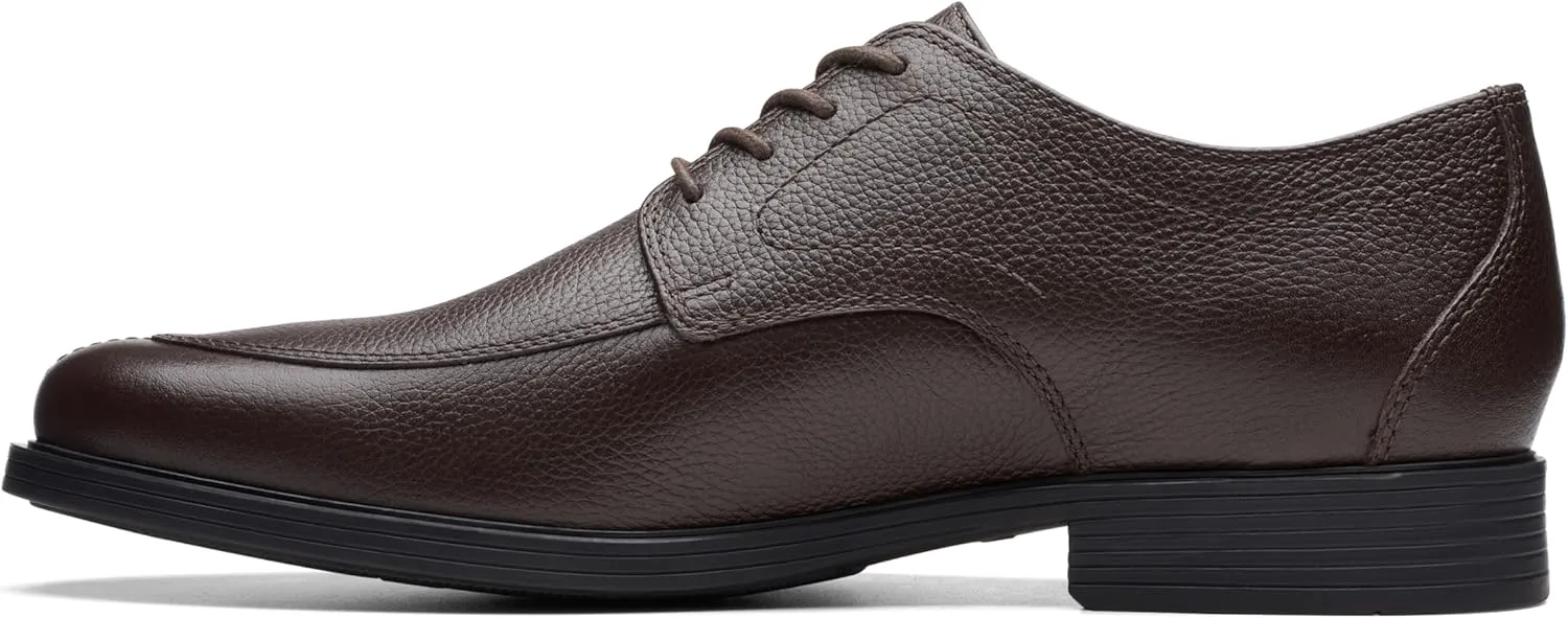 Clarks Mens Lace Up Leather Oxfords