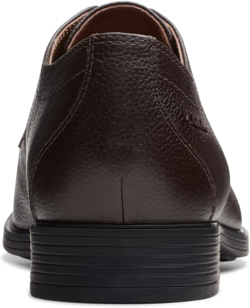 Clarks Mens Lace Up Leather Oxfords