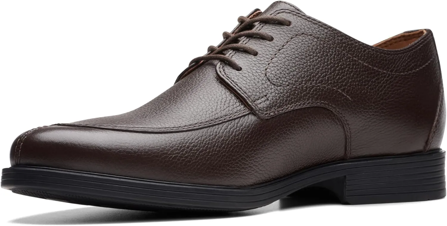 Clarks Mens Lace Up Leather Oxfords
