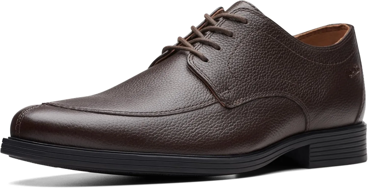 Clarks Mens Lace Up Leather Oxfords