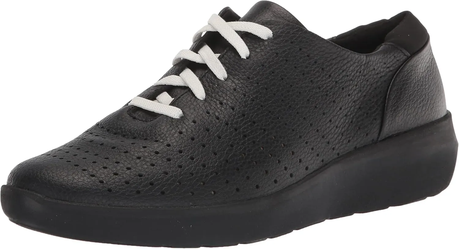 Clarks Women's Kayleigh Aster Oxford