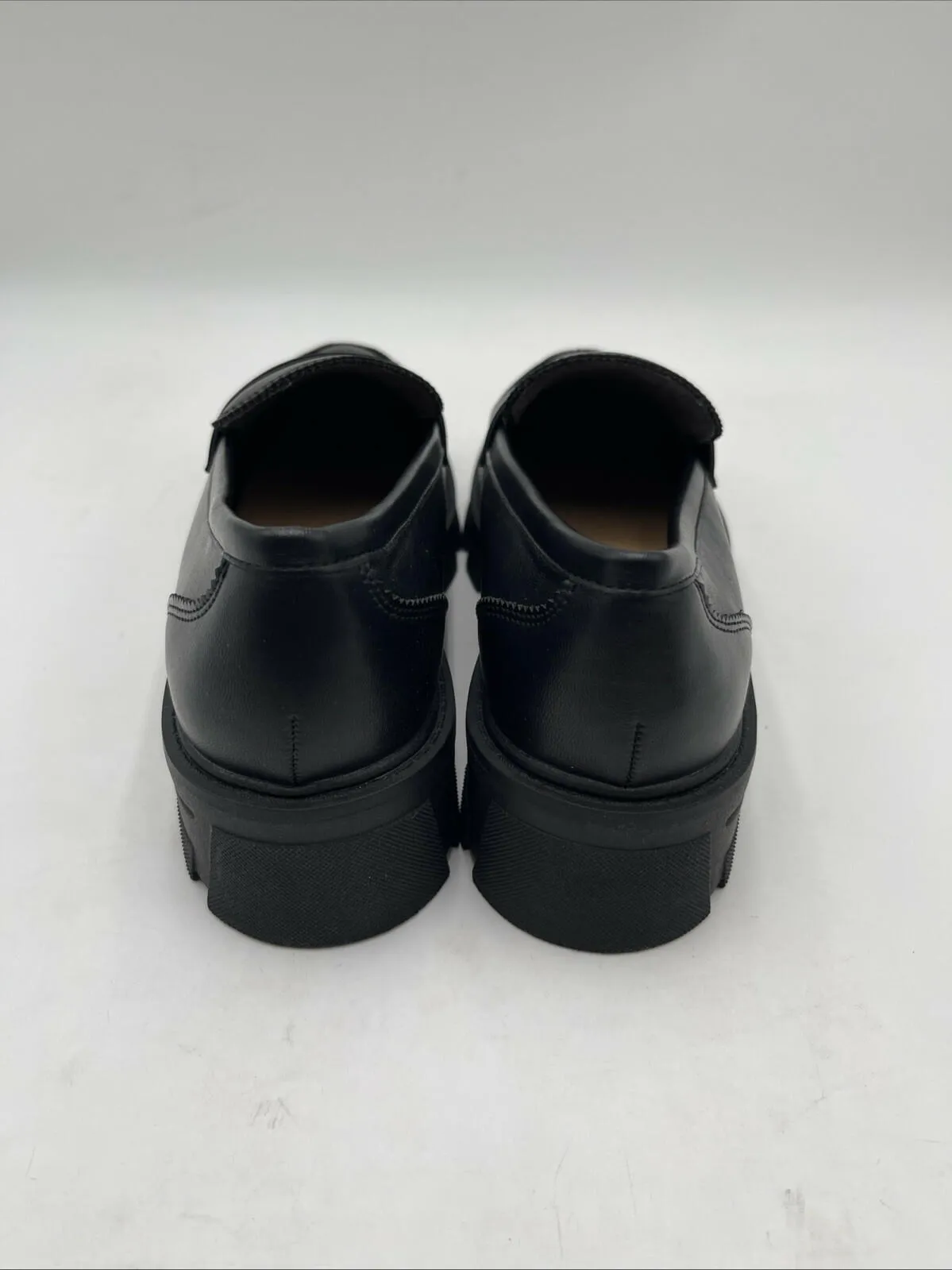 Crown Vintage Lane Loafers Women's Black Size 6.5M - Very Good