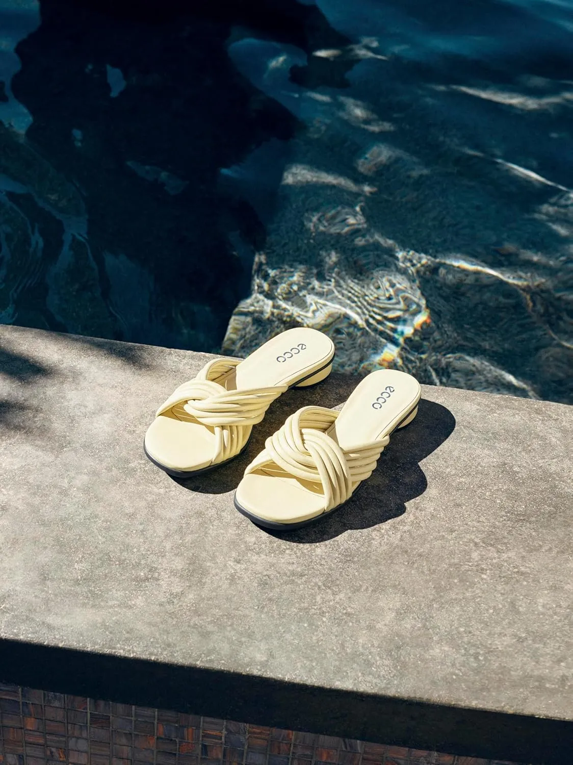 ECCO Women's Sculpted Alba 25 Slide Sandal