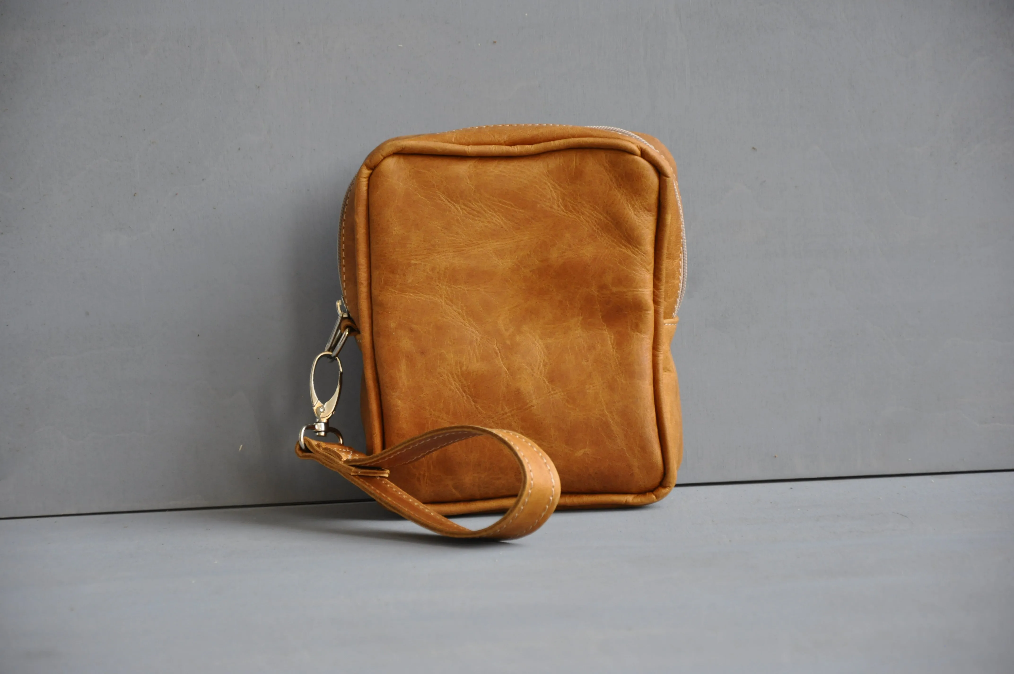 Human Toiletry bag