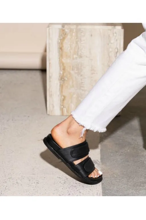 JAMES SMITH - IZANO SLIDE - BLACK