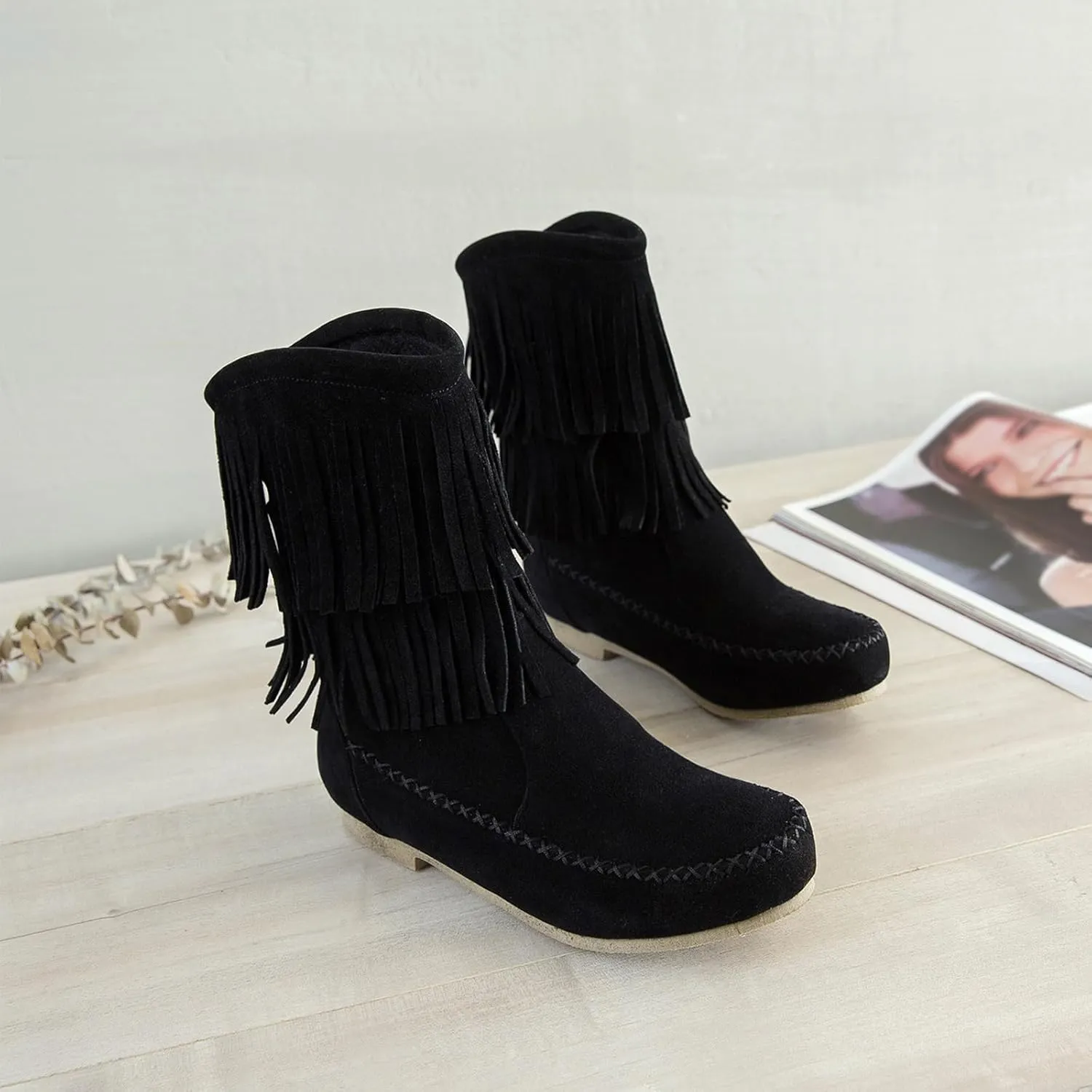 Lossarye Women's Suede Double Tassel Flat Mid-Calf Boots Comfortable Round Toe Slip-On Retro Western Short Boots Fashion Fringe Ankle Boots