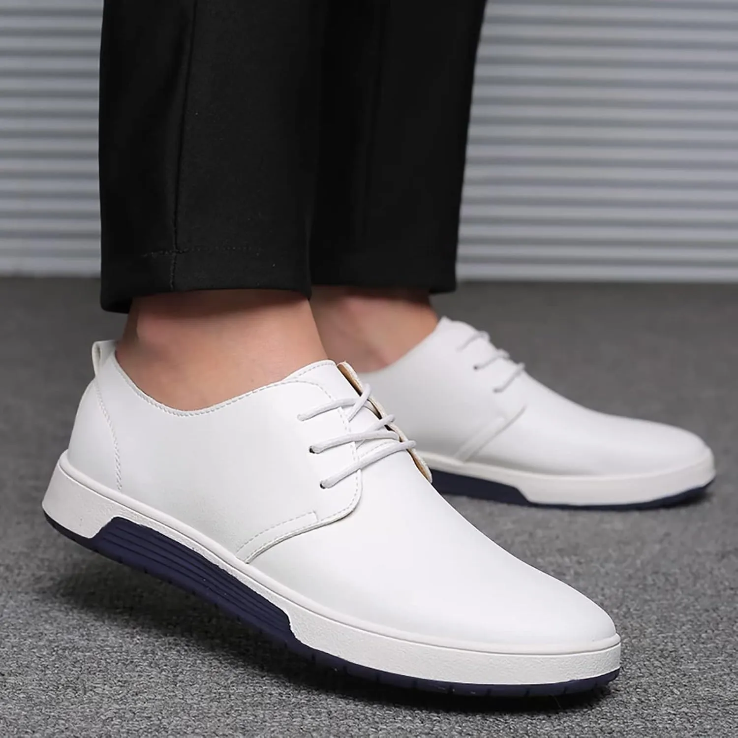 Men's Casual Oxford Shoes Lace-up Dress Shoes Comfortable Fashion Sneakers