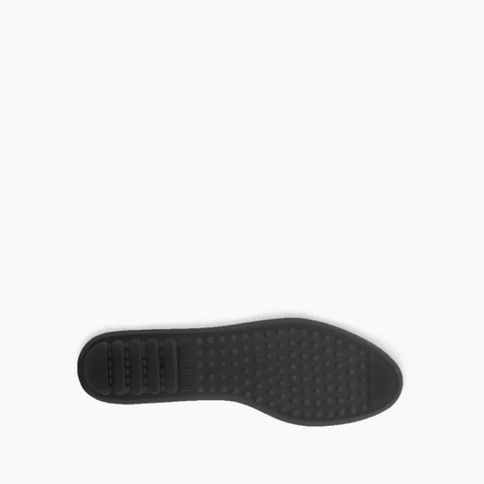 Minnetonka Women's Black Deerskin Kilty Shoe