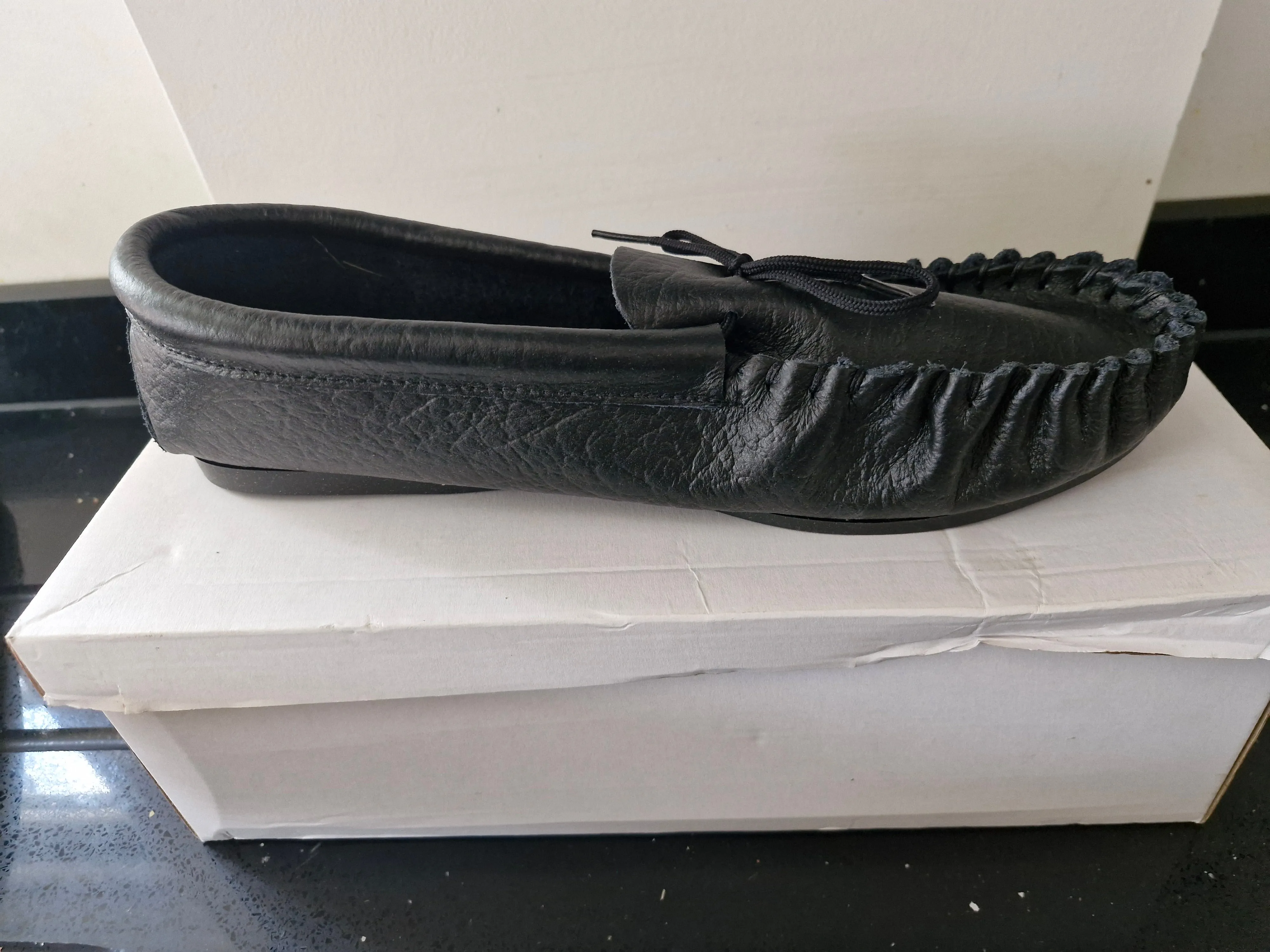 Mokkers Black Soft Leather Moccasin Shoes (MS081A)