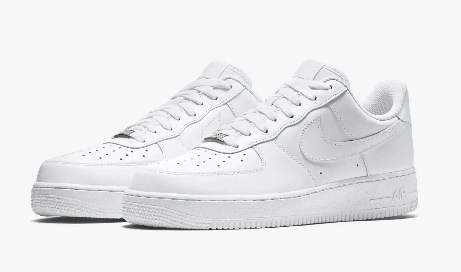 Nike Air Force 1 Triple White