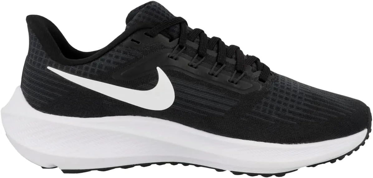 Nike Women's Sneaker