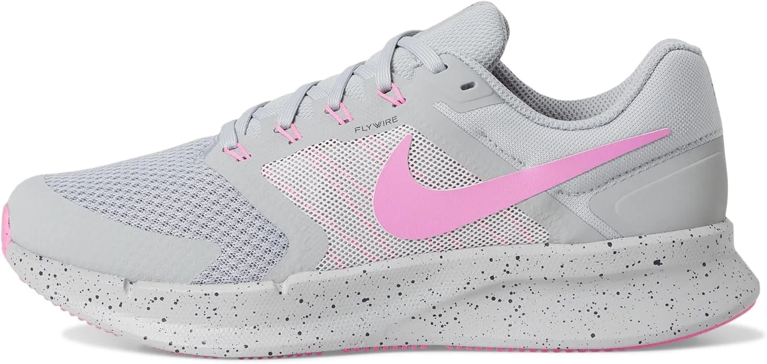 Nike Women's Swift 3 Road Running Shoes Sneaker