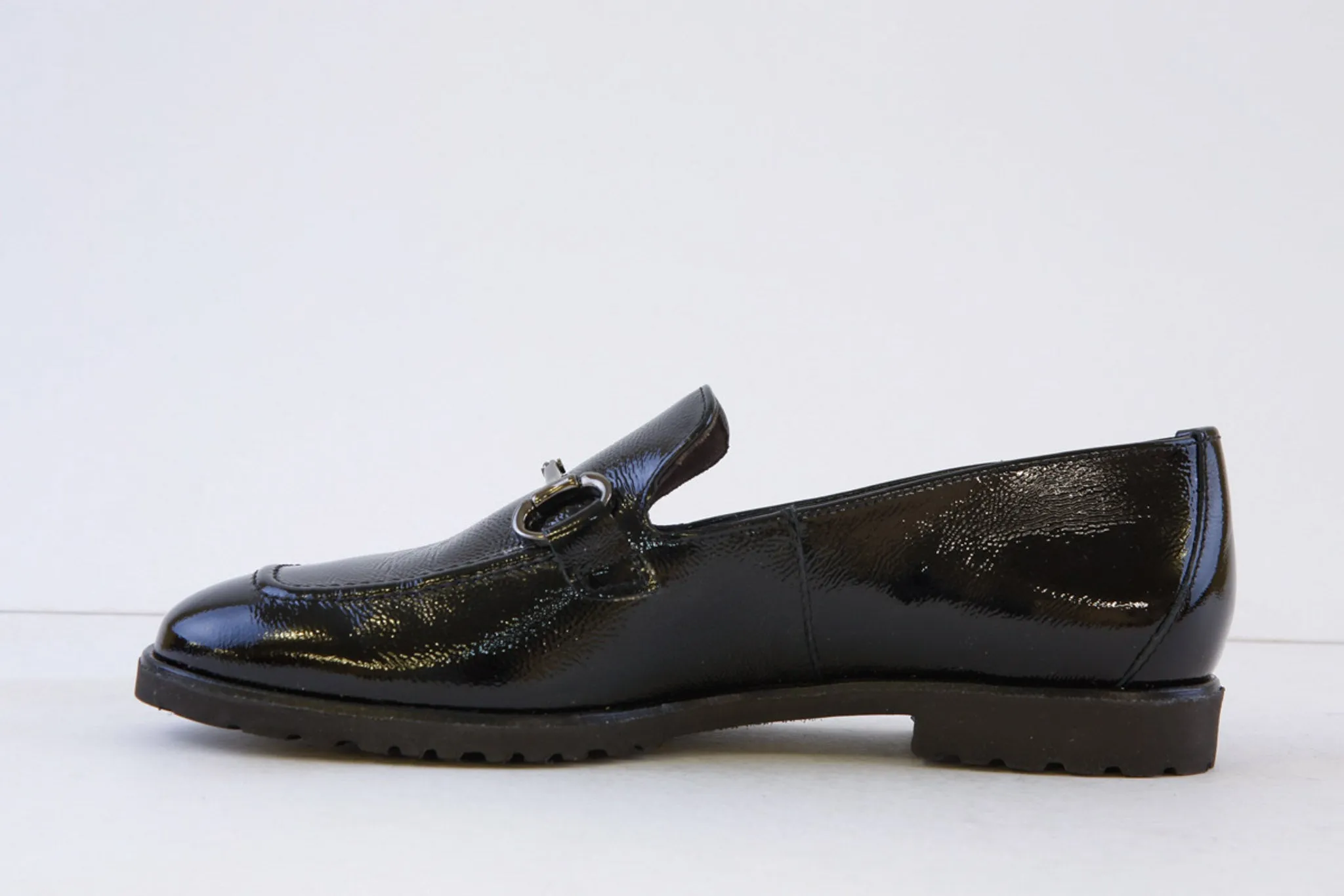 PAUL GREEN - 1027-07X FLAT LOAFER WITH CHAIN - BLACK PATENT