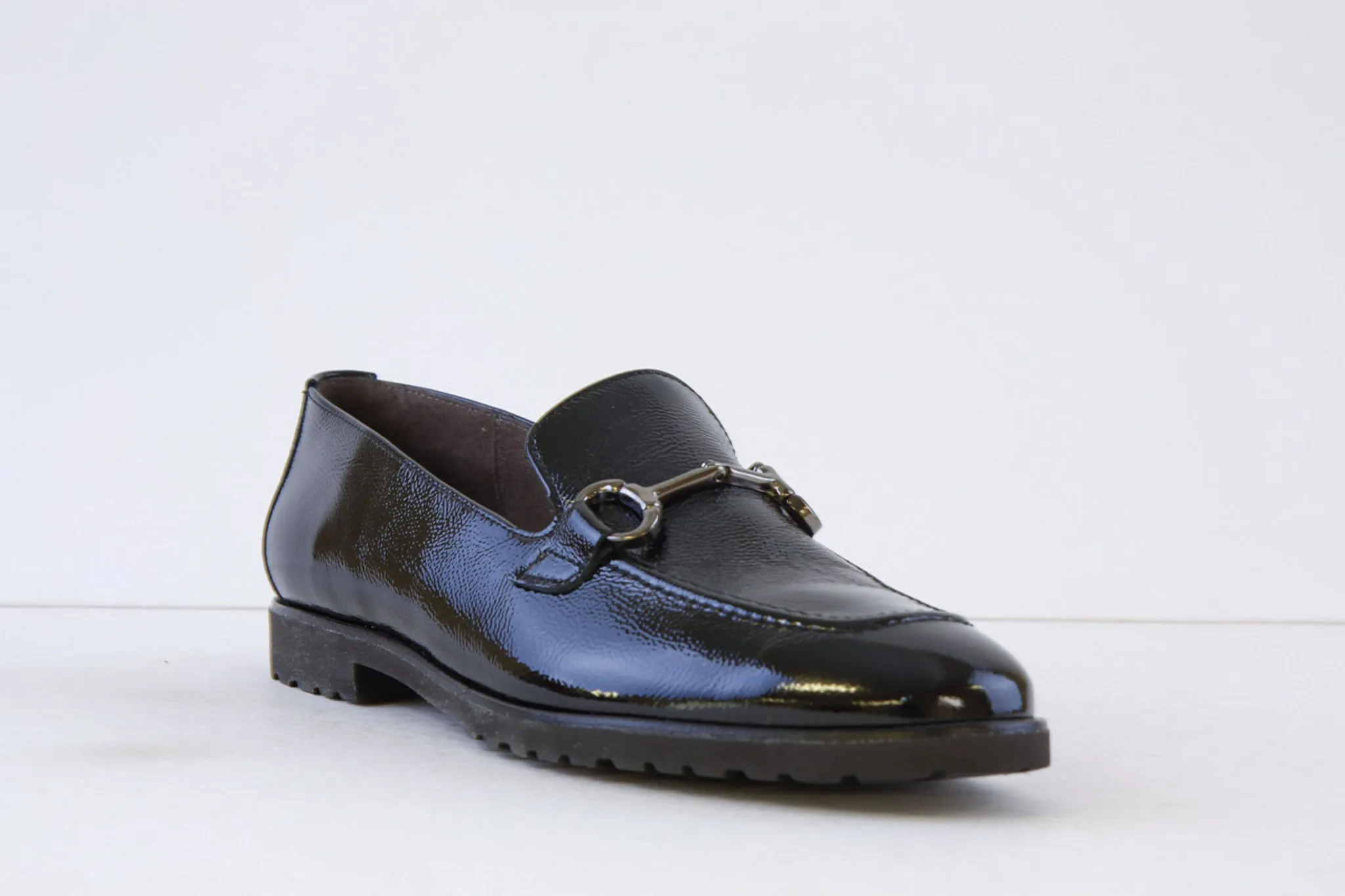 PAUL GREEN - 1027-07X FLAT LOAFER WITH CHAIN - BLACK PATENT