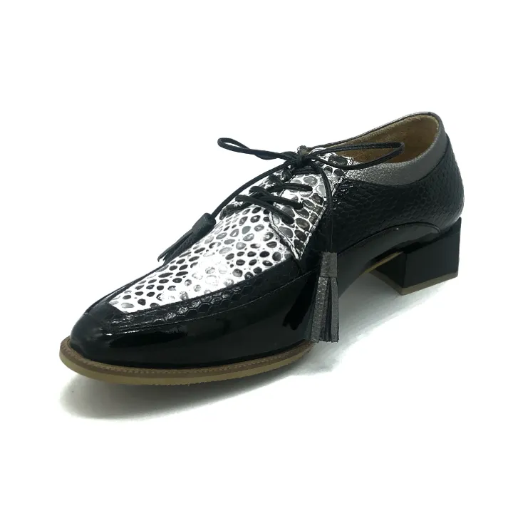 "Úrsula" Leather Oxford Shoes