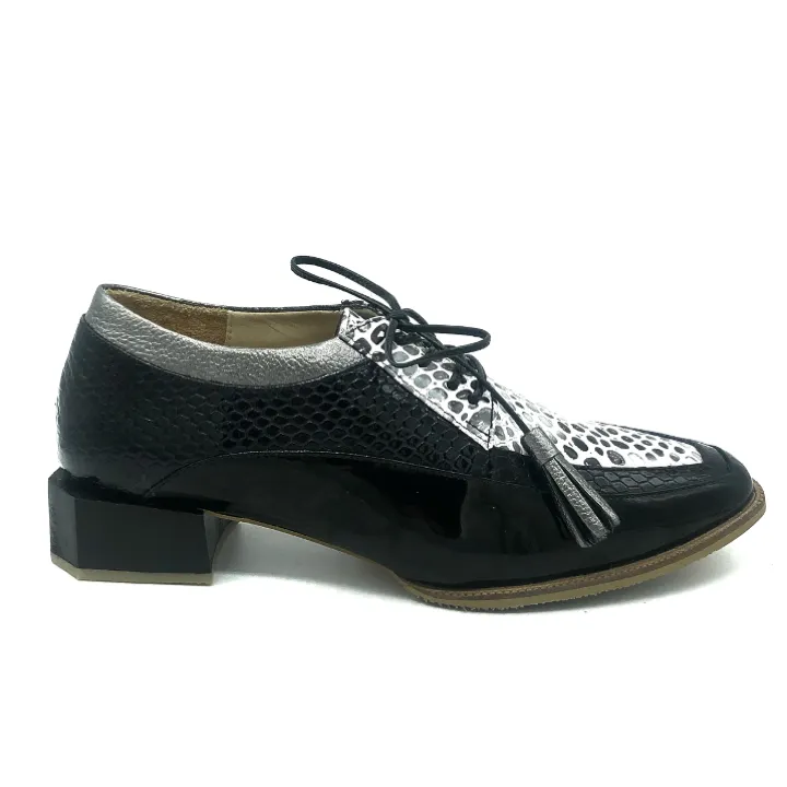 "Úrsula" Leather Oxford Shoes
