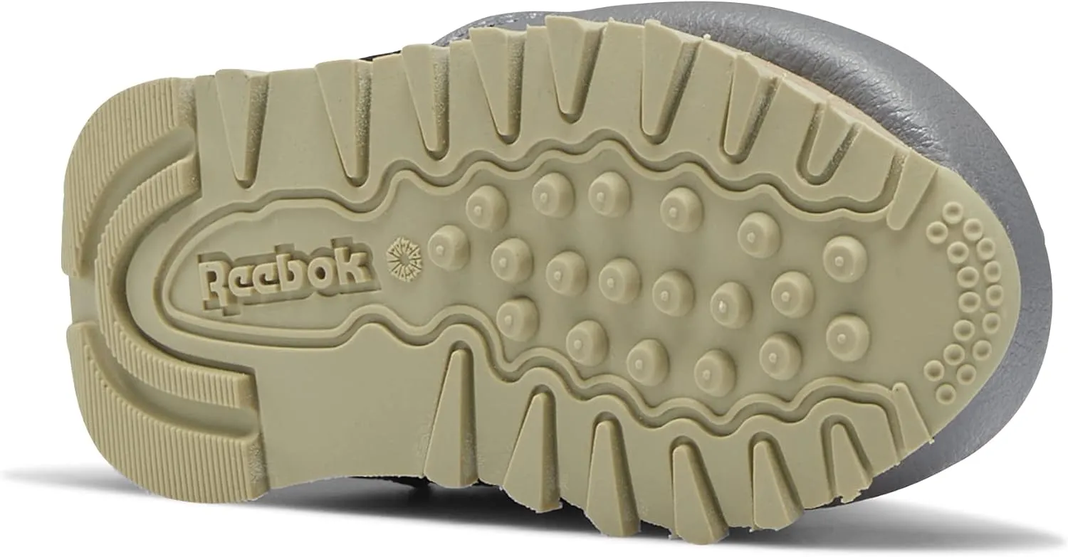 Reebok Unisex-Child Classic Leather Sneaker