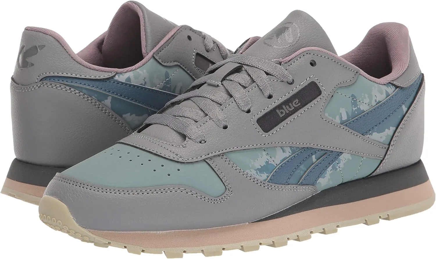 Reebok Unisex-Child Classic Leather Sneaker