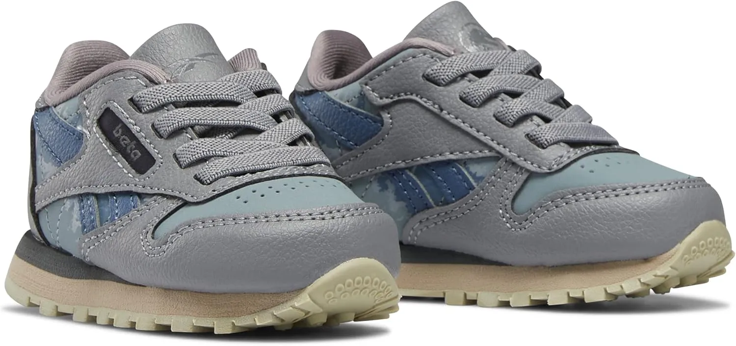 Reebok Unisex-Child Classic Leather Sneaker