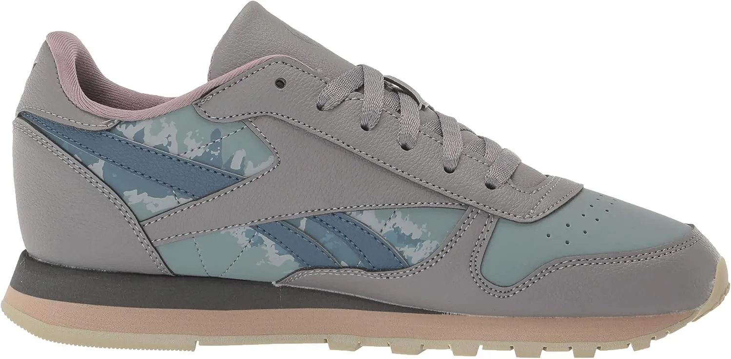 Reebok Unisex-Child Classic Leather Sneaker