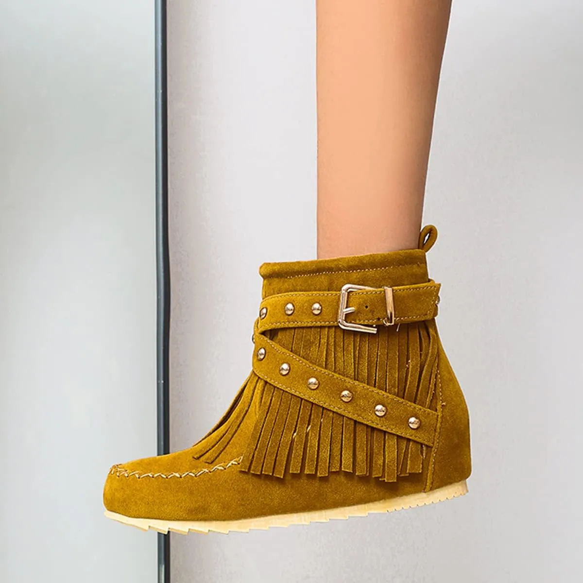 Roimaash Classic Fringe Moccasin Boots Ankle High Women Low Heel Booties
