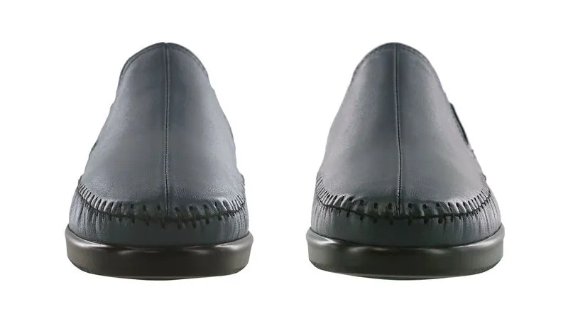 SAS Women's Dream Navy