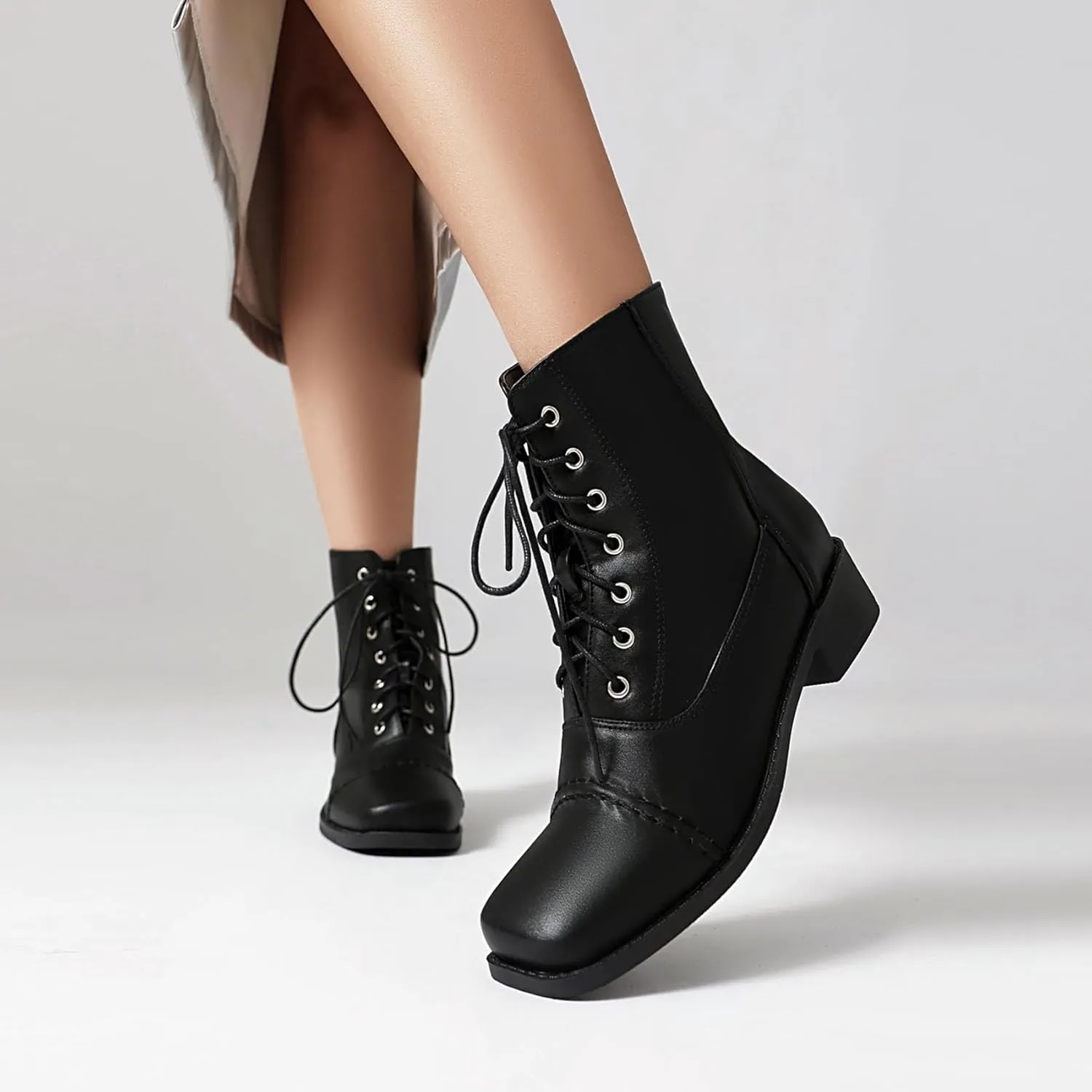 SHEMEE Women's Chunky Low Heels Ankle Boots Comfort Round Square Toe Lace Up Combat Boots Flats British Motorcycle Biker Boots