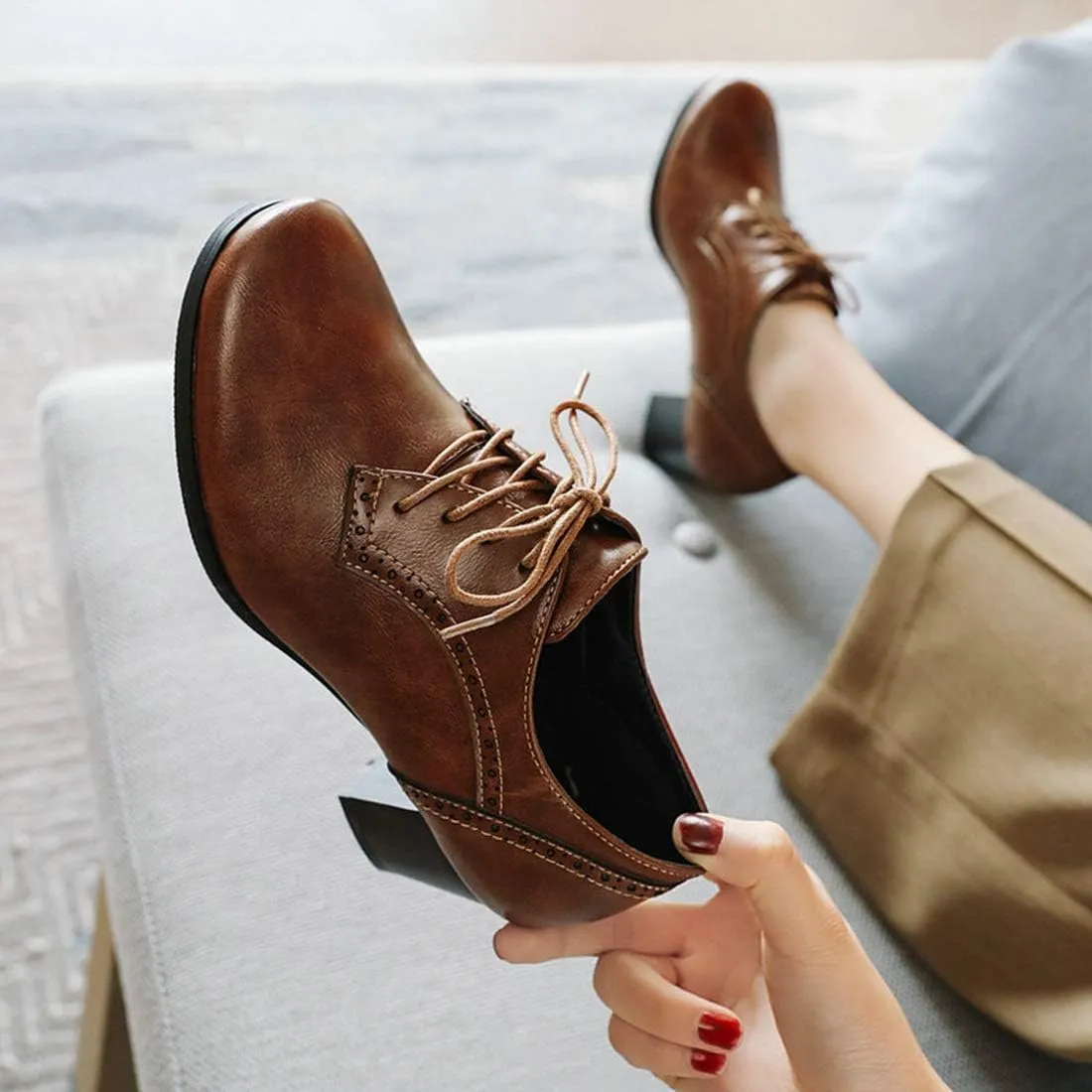 VOKLIN Women's Vintage Pump Oxfords Brogues Lace Up Wingtip Perforated Chunky Block Mid Heels Dress Shoes