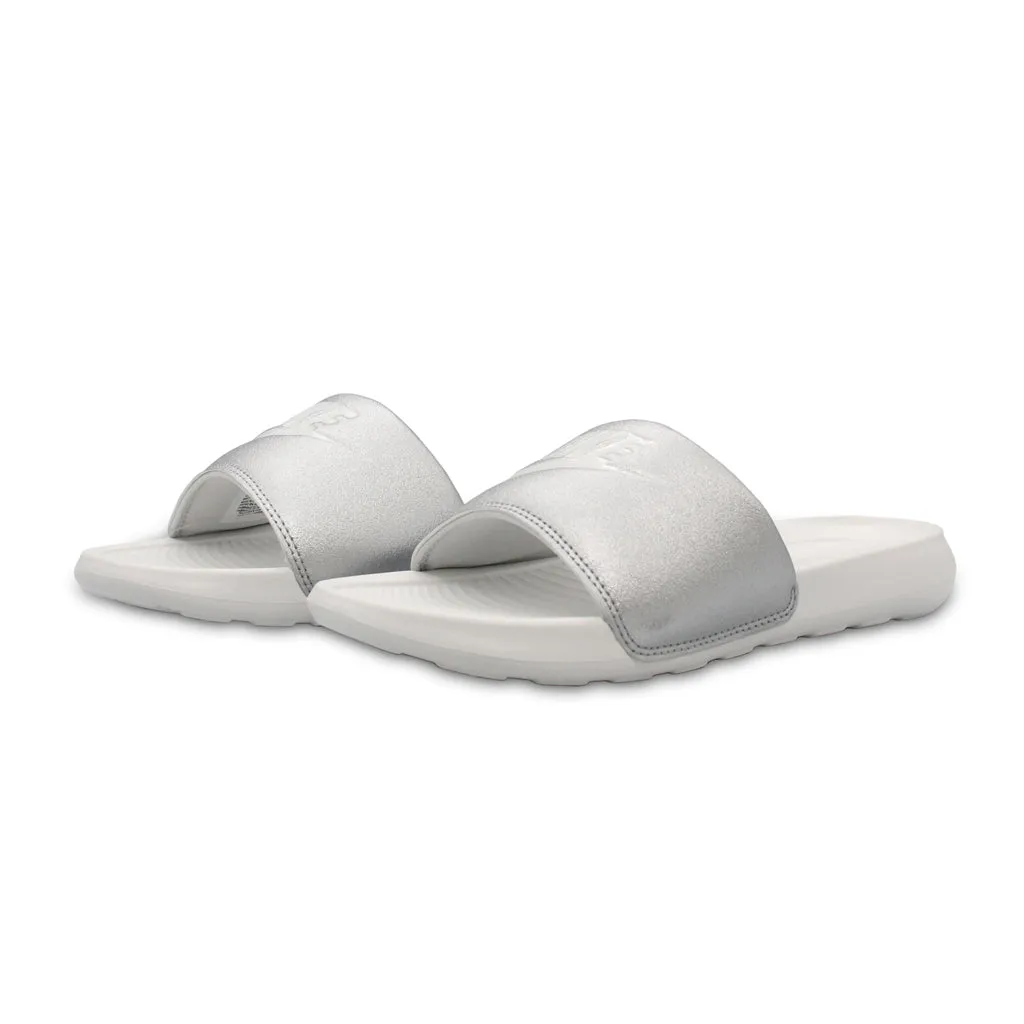 W NIKE VICTORI ONE SLIDE
