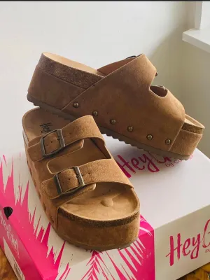Wannabe Problem-solving Sandals Classy Corkys