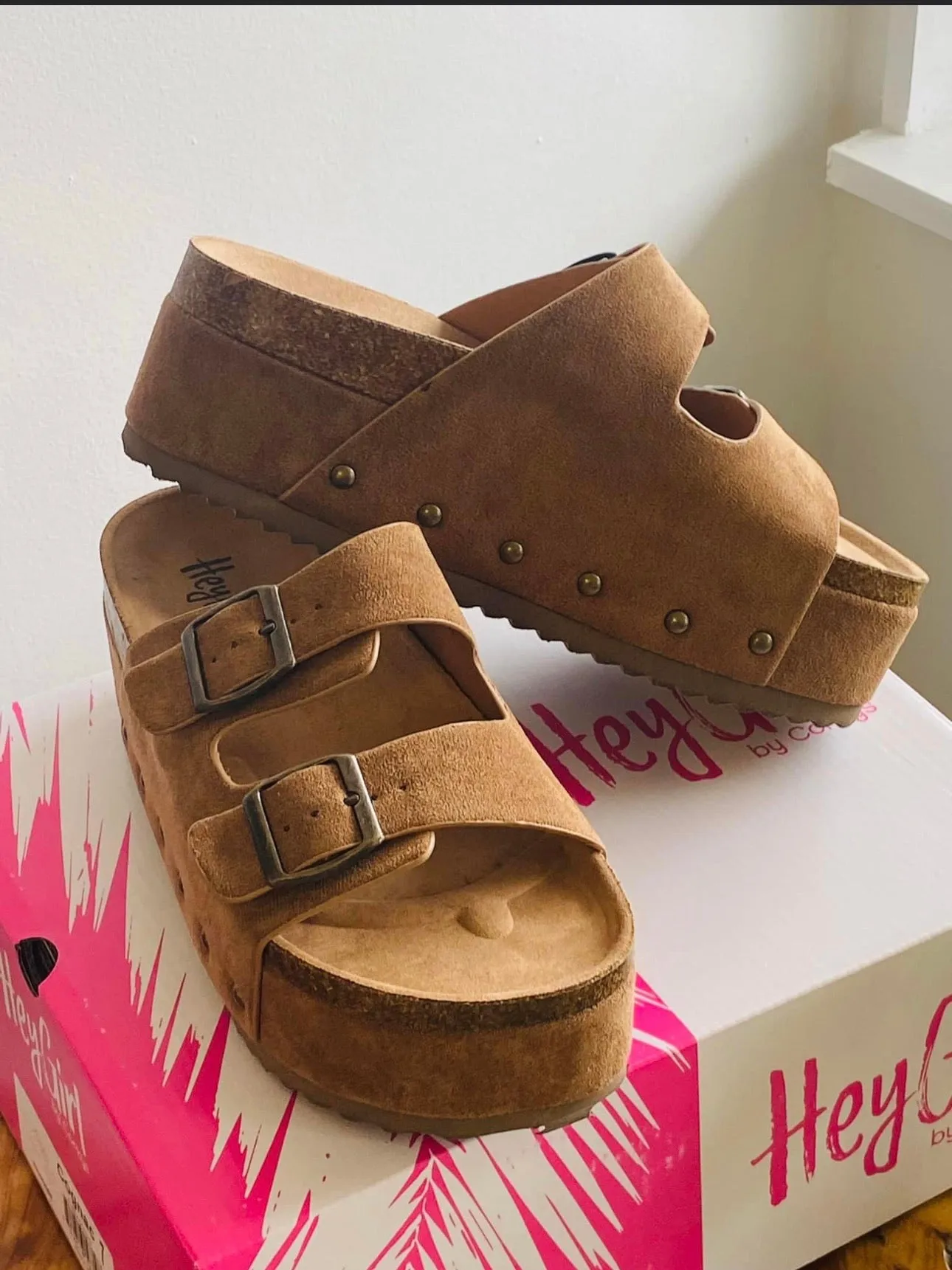 Wannabe Problem-solving Sandals Classy Corkys